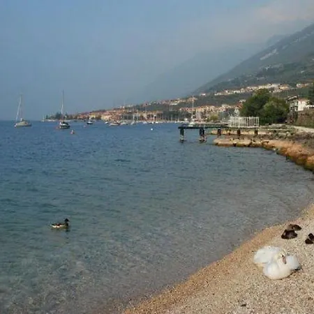 Oliva Apartment Castelletto Di Brenzone
