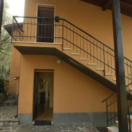 Oliva Apartment Castelletto Di Brenzone
