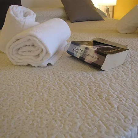 Oliva Apartman *