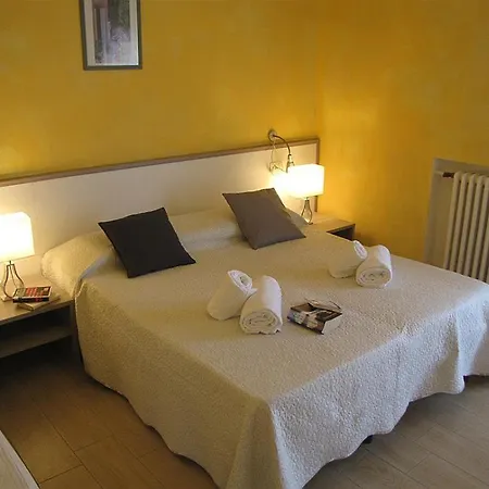 Oliva Apartment *